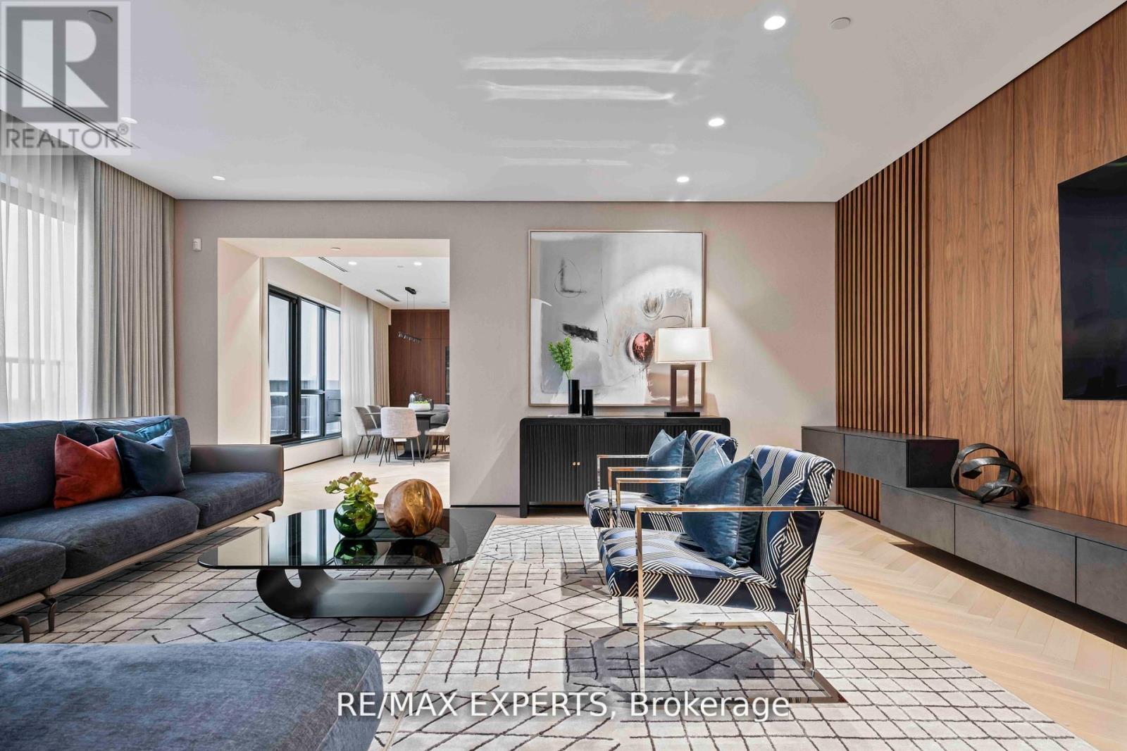 Apartment at 702 - 1700 AVENUE ROAD, Toronto
