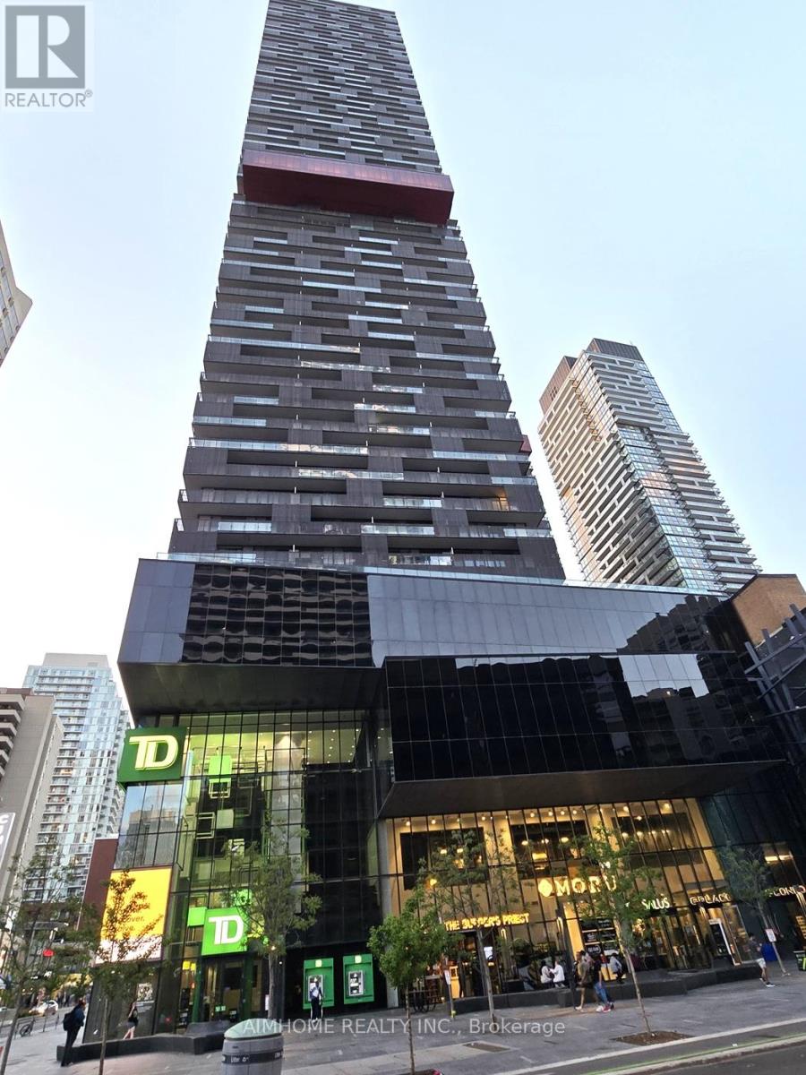Apartment at 1510 - 8 EGLINTON AVENUE E, Toronto (Mount Pleasant West)
