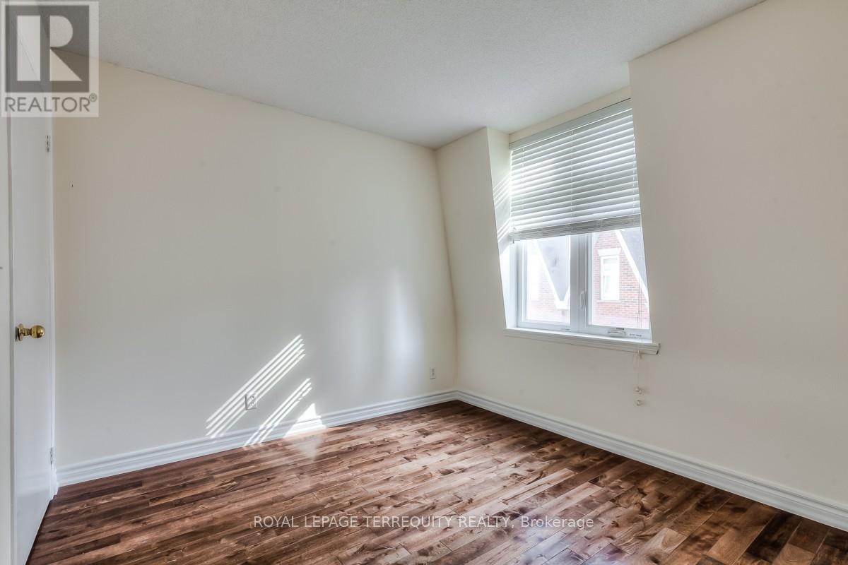 Townhouse at 16 - 100 REDPATH AVENUE, Toronto
