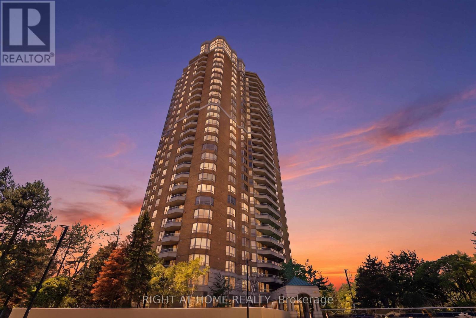 Apartment at 609 - 89 SKYMARK DRIVE, Toronto (Hillcrest Village)