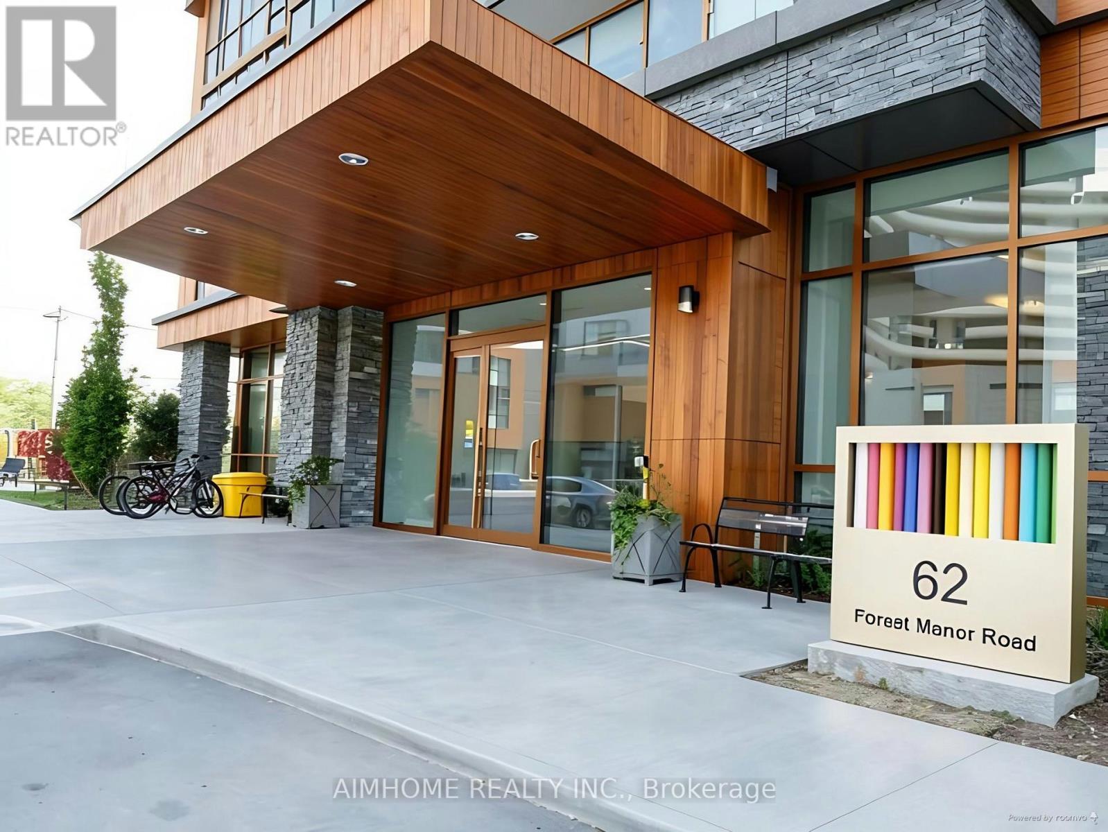 Apartment at 911 - 62 FOREST MANOR ROAD, Toronto (Henry Farm)