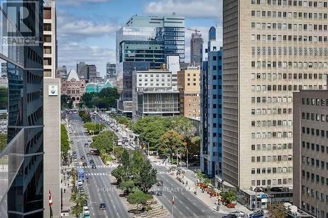Apartment at 910 - 426 UNIVERSITY AVENUE, Toronto