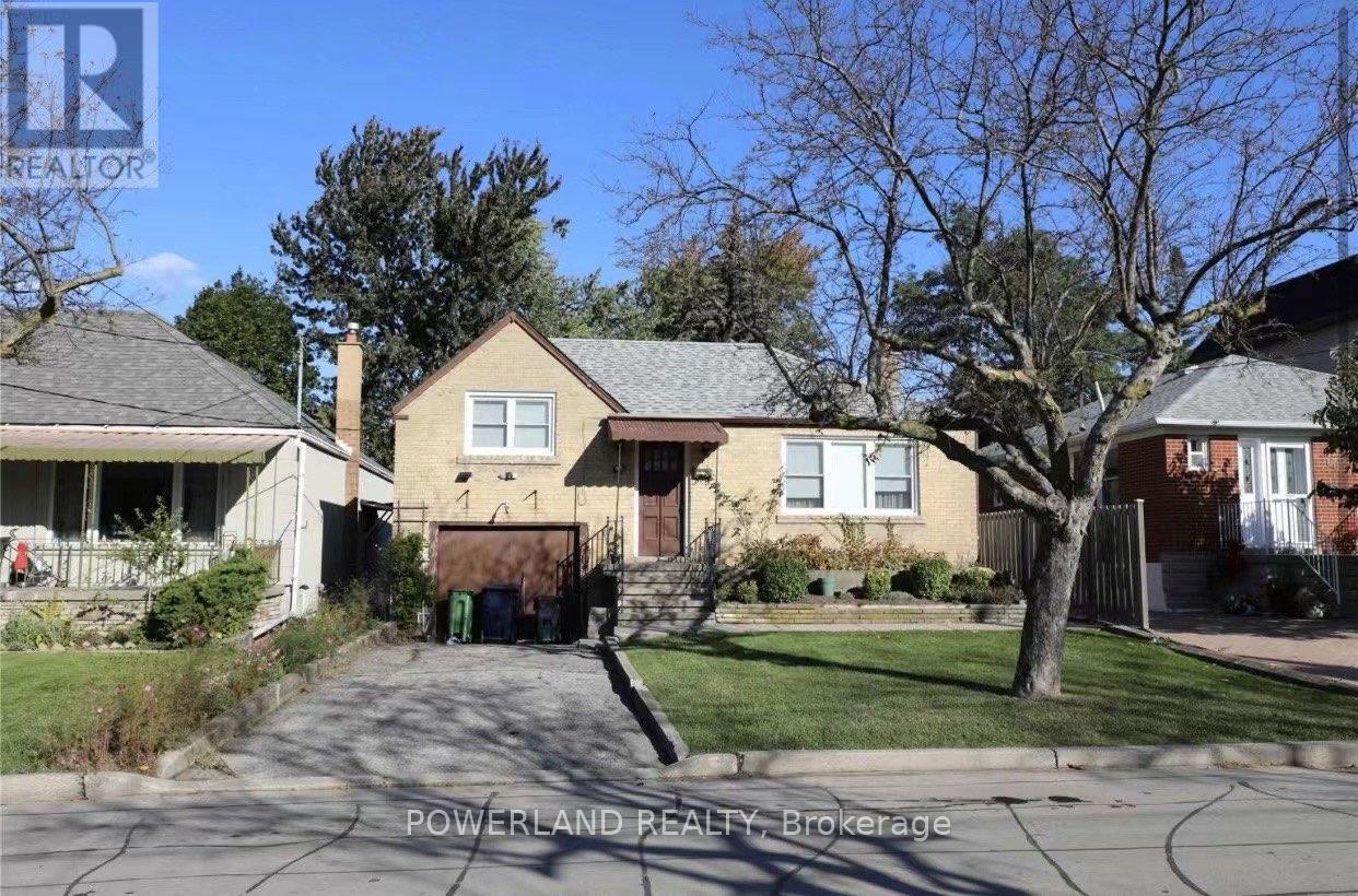 Detached at 58 ABITIBI AVENUE, Toronto