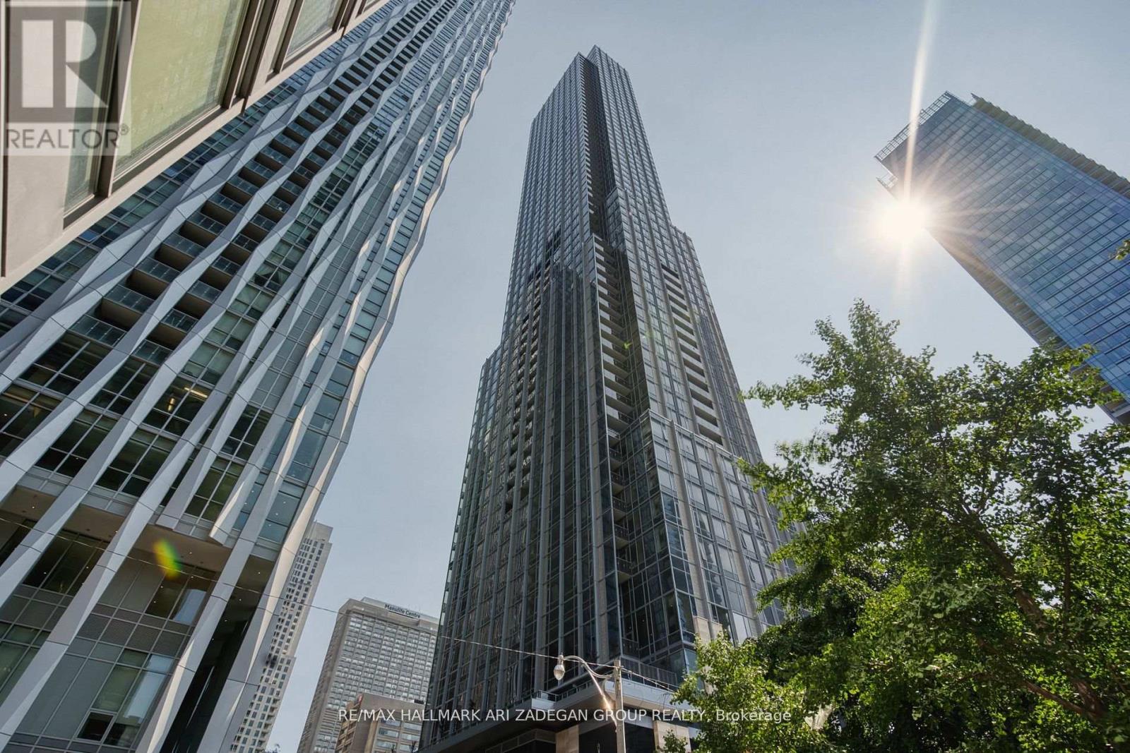 Apartment at 5806 - 11 YORKVILLE AVENUE, Toronto