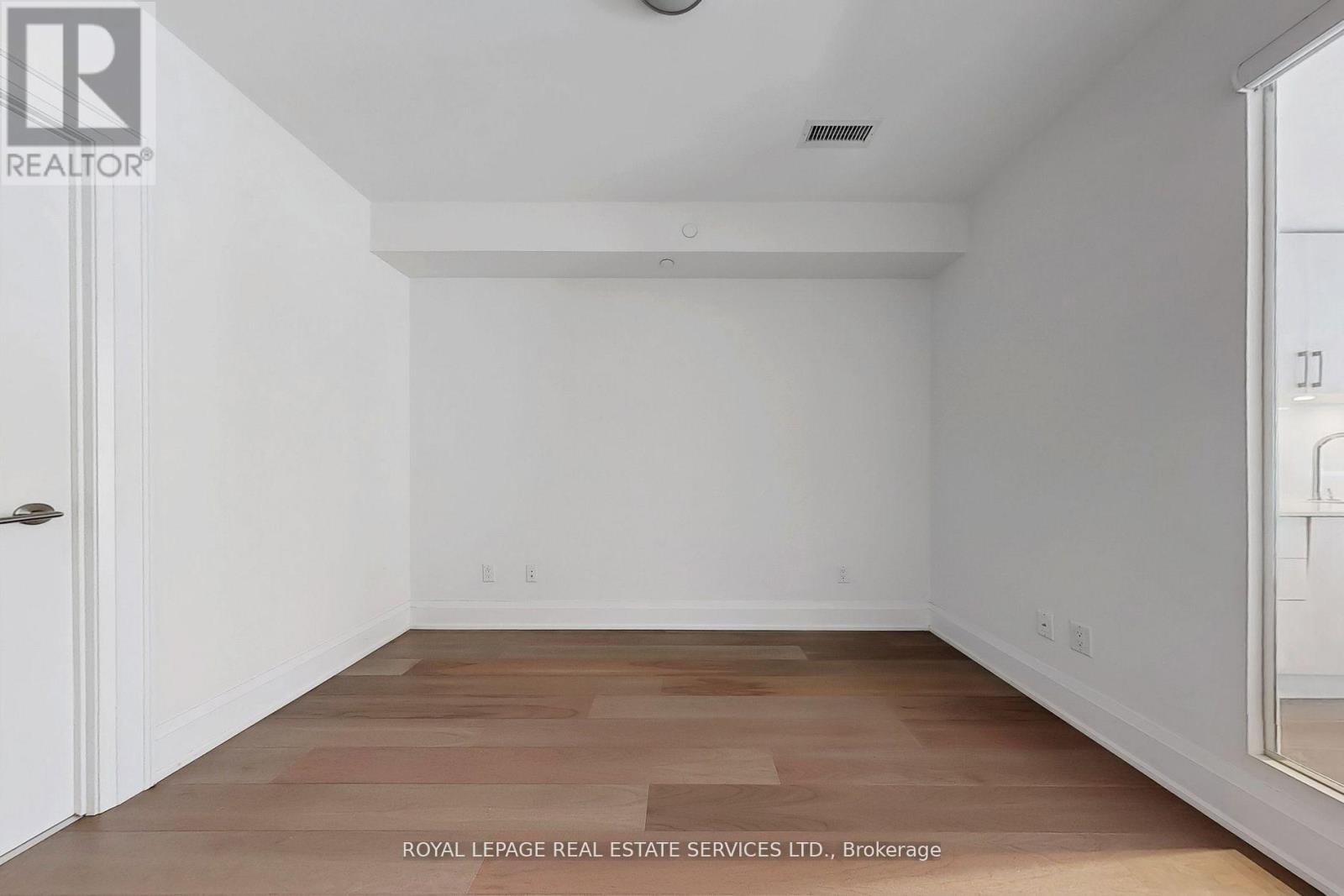 Apartment at 808 - 88 CUMBERLAND STREET, Toronto