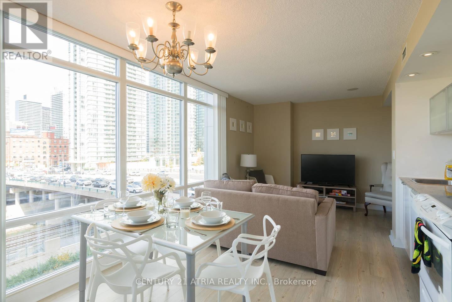 Apartment at 302 - 4K SPADINA AVENUE, Toronto