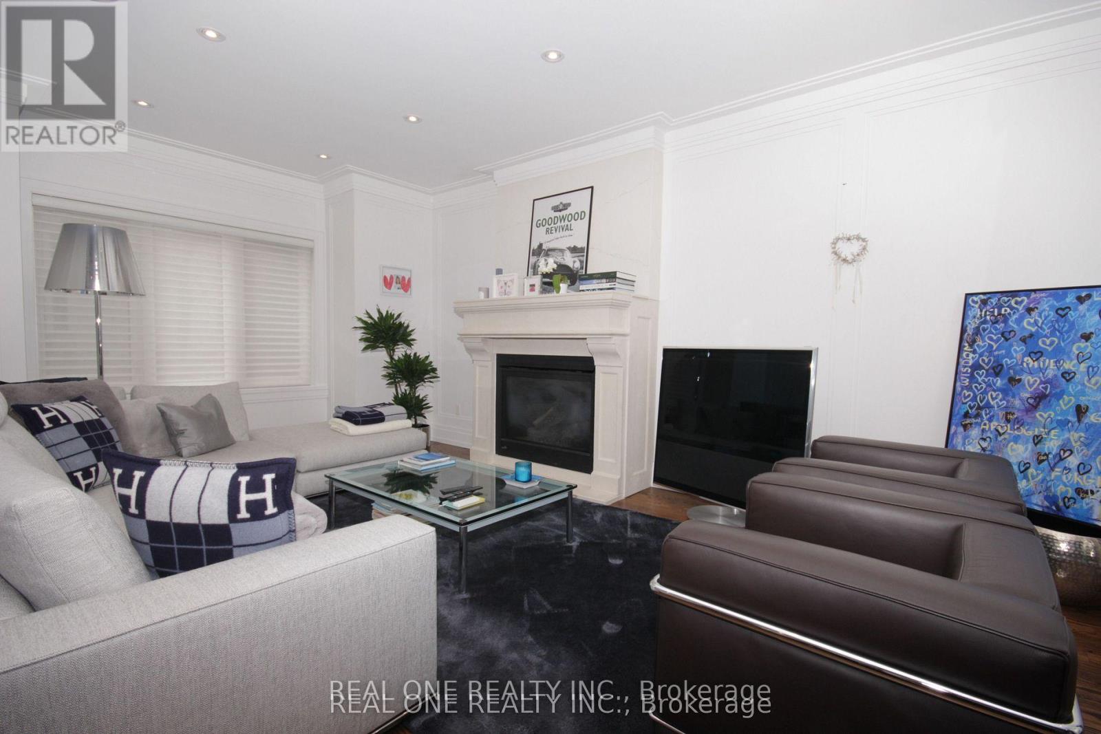 Detached at 36 BINSCARTH ROAD, Toronto