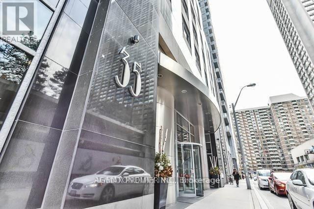 Apartment at 1009 - 35 BALMUTO STREET, Toronto (Bay Street Corridor)