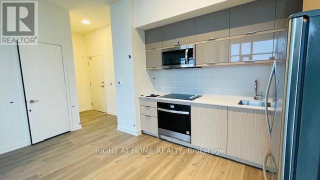 Apartment at 2402 - 10 DEERLICK COURT, Toronto