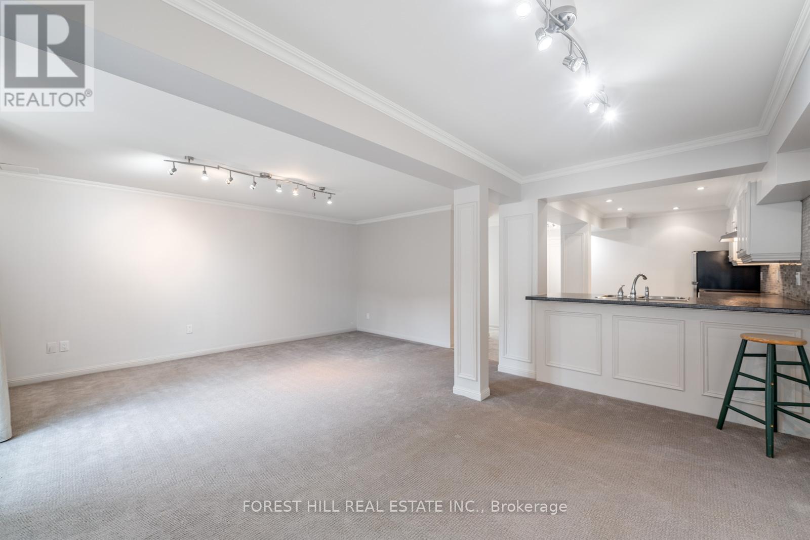 Townhouse at 2 - 11A CLARENDON AVENUE, Toronto