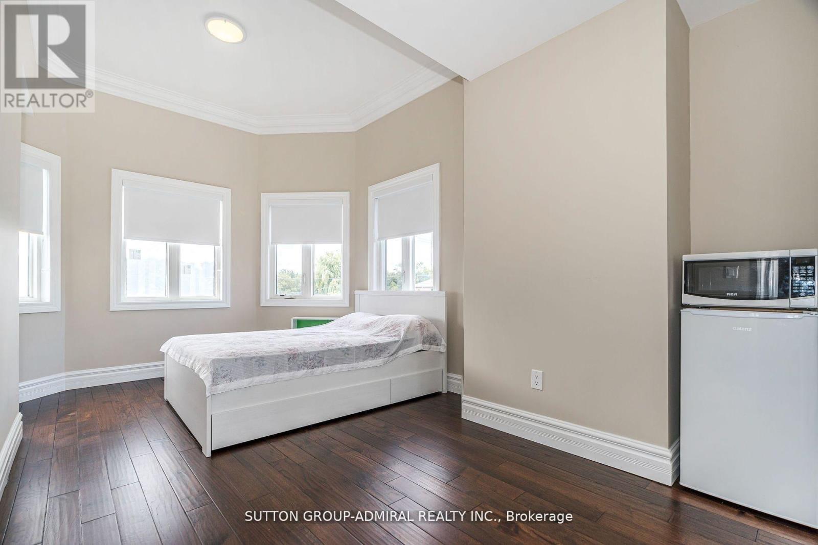 Detached at 24 RANEE AVENUE, Toronto