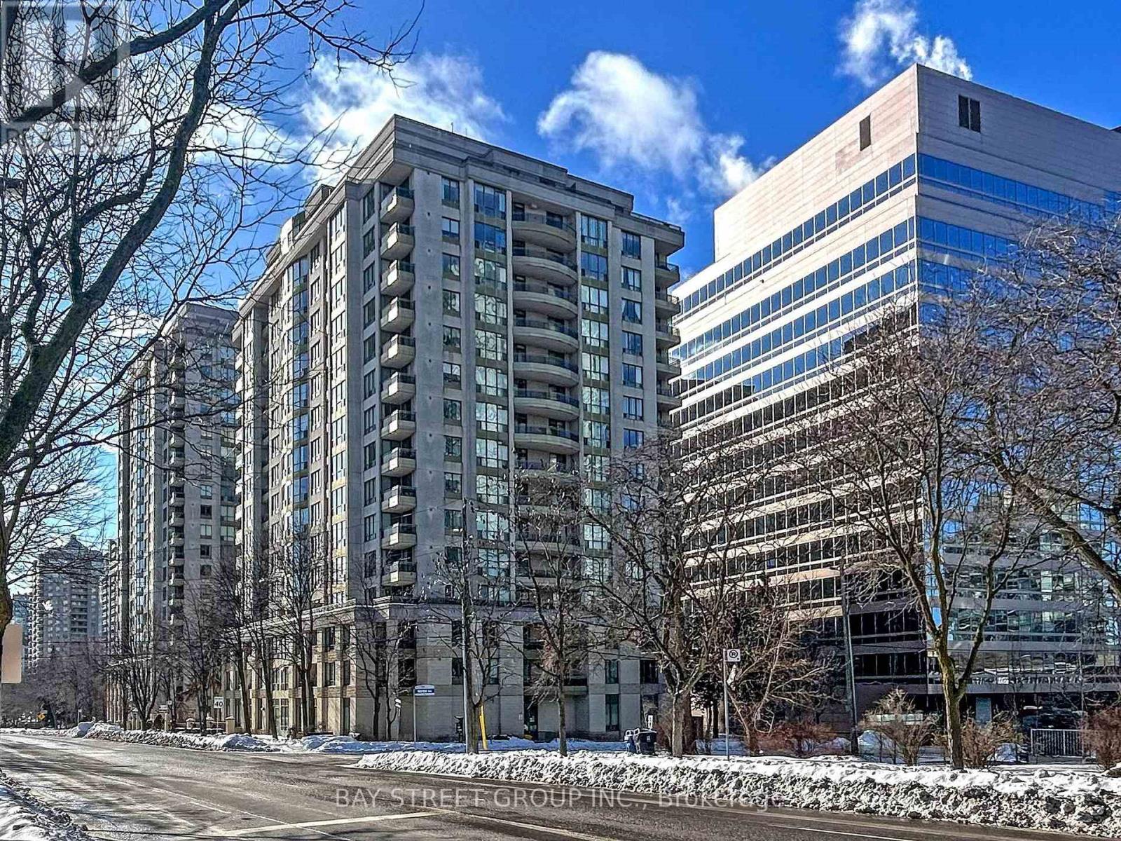 Apartment at 906 - 260 DORIS AVENUE, Toronto (Willowdale East)