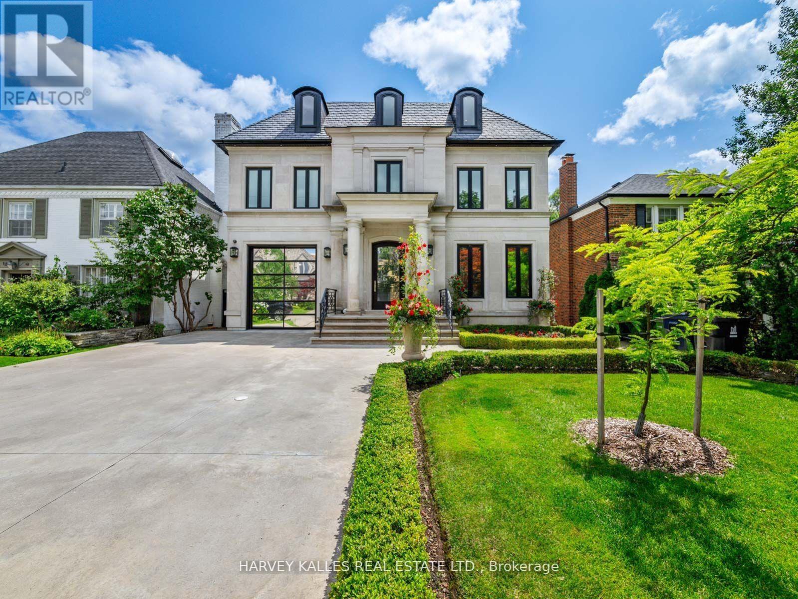 Detached at 327 CORTLEIGH BOULEVARD, Toronto (Bedford Park-Nortown)