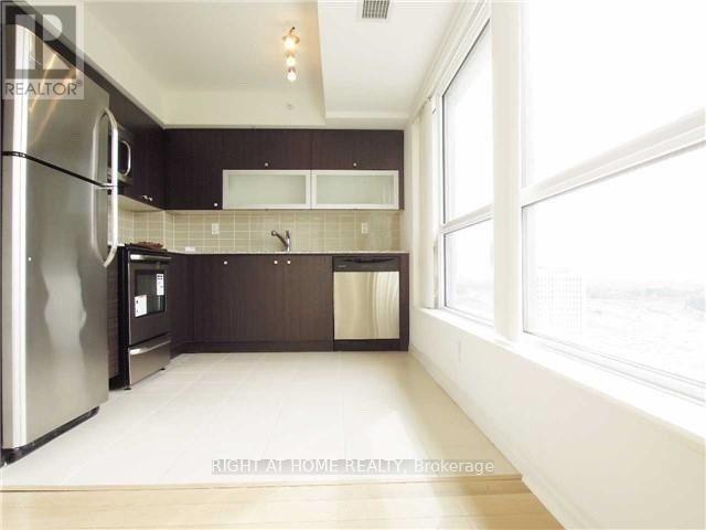 Apartment at 1502 - 275 YORKLAND ROAD, Toronto
