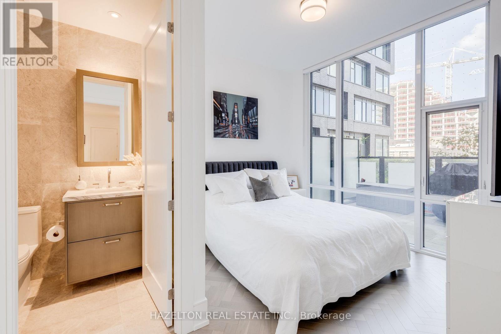 Apartment at 301 - 455 WELLINGTON STREET W, Toronto