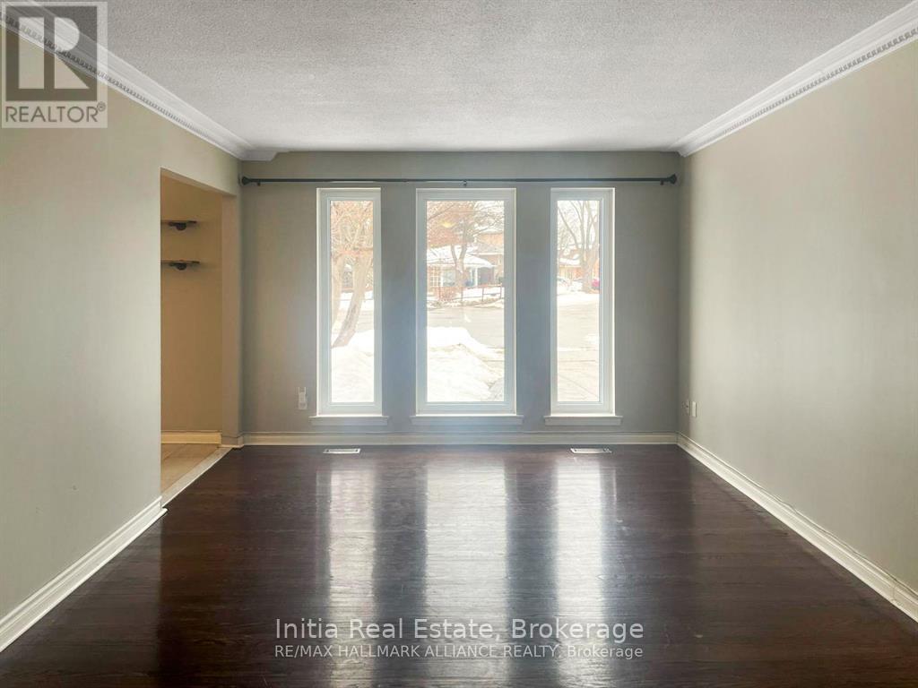 Detached at MAIN - 15 GROVE PARK CRESCENT, Toronto