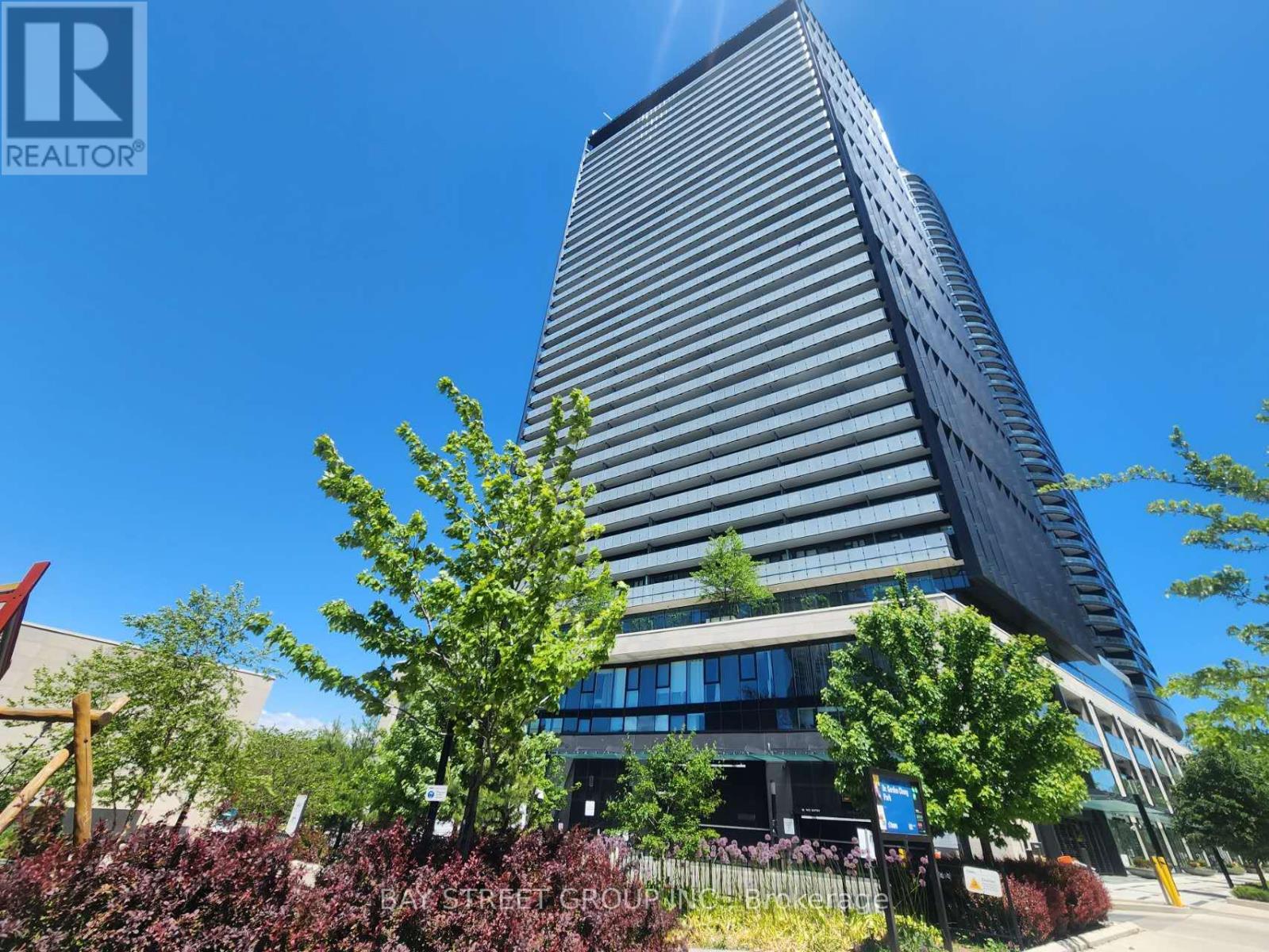 Apartment at 2024 - 585 BLOOR STREET E, Toronto (North St. James Town)