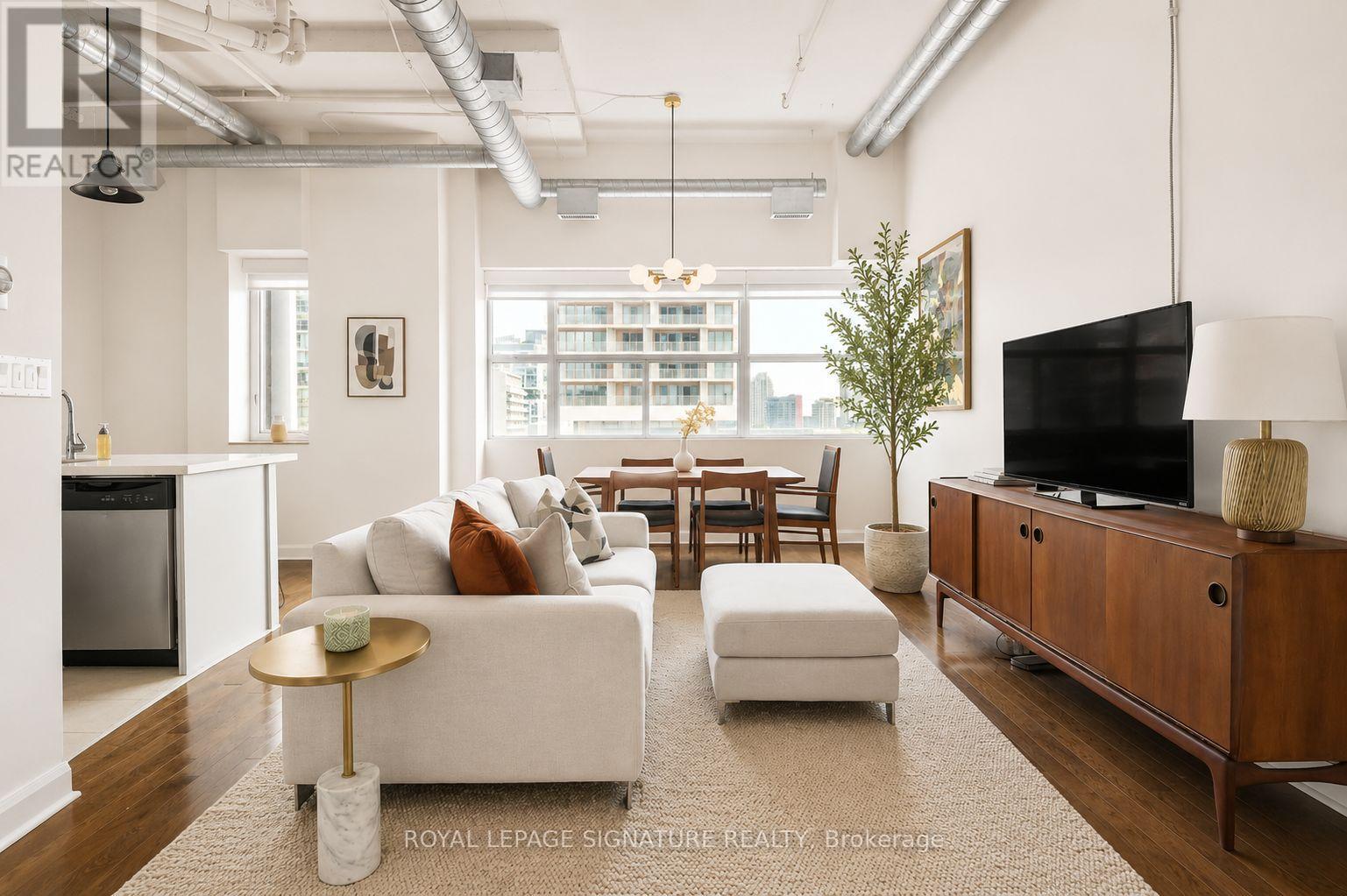 Apartment at 513 - 700 KING STREET W, Toronto