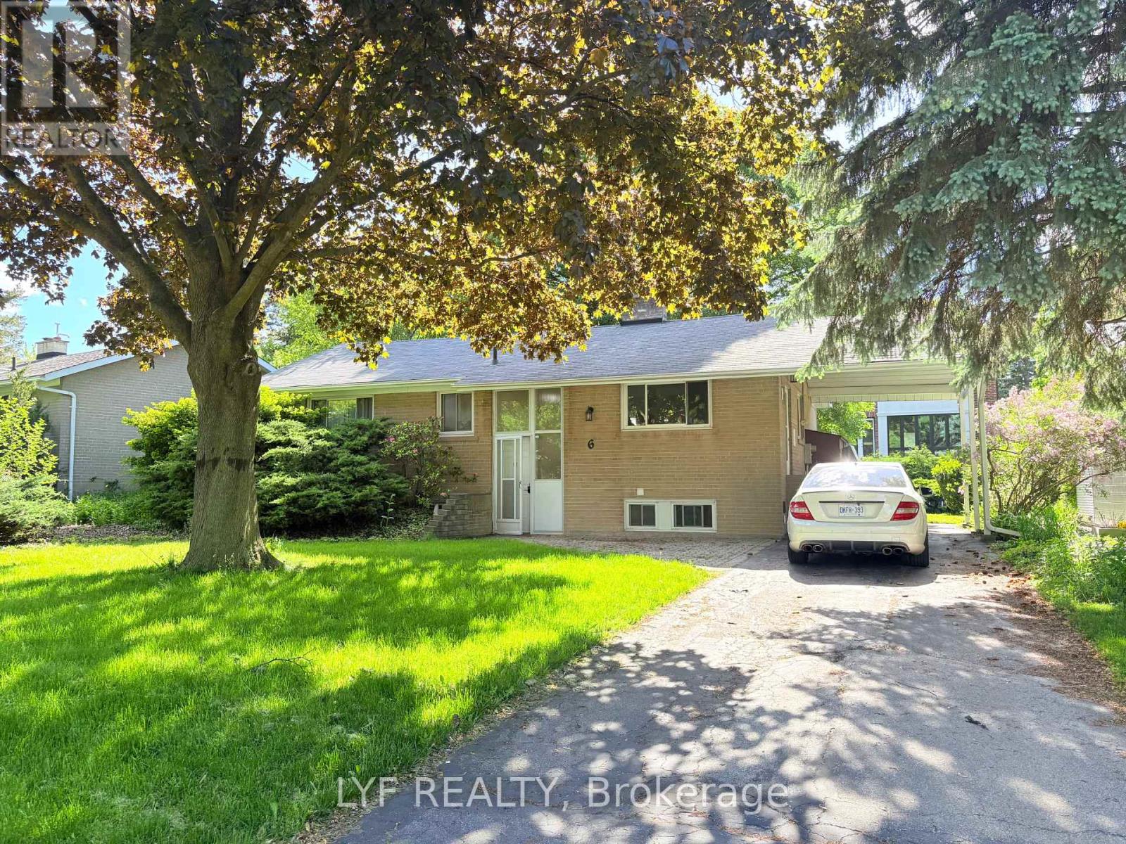 Detached at BSMT RM 4 - 6 THORN LANE, Toronto