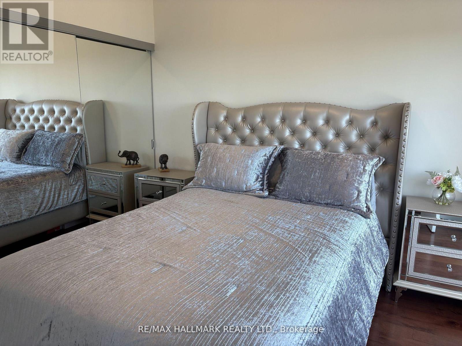 Apartment at PH704 - 399 SPRING GARDEN AVENUE, Toronto