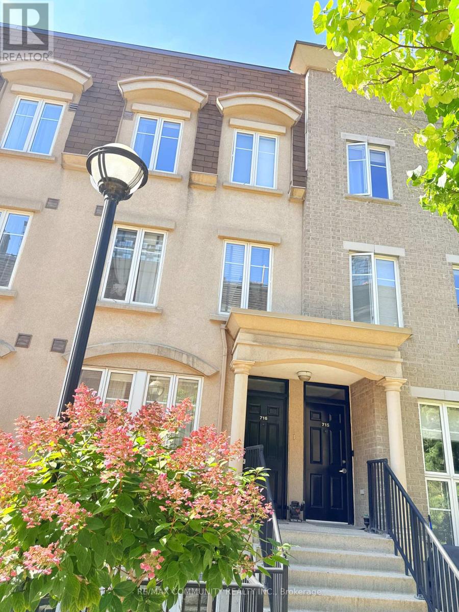 Townhouse at 716 - 42 WESTERN BATTERY ROAD, Toronto
