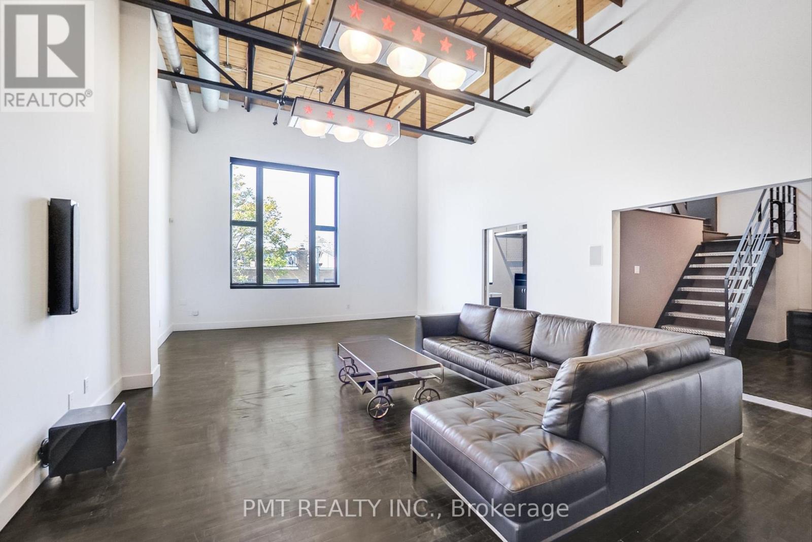 Apartment at 210 - 676 RICHMOND STREET W, Toronto (Niagara)