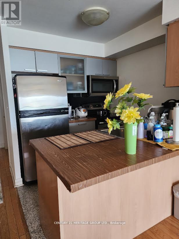 Apartment at LPH12 - 16 HARRISON GARDEN BOULEVARD, Toronto