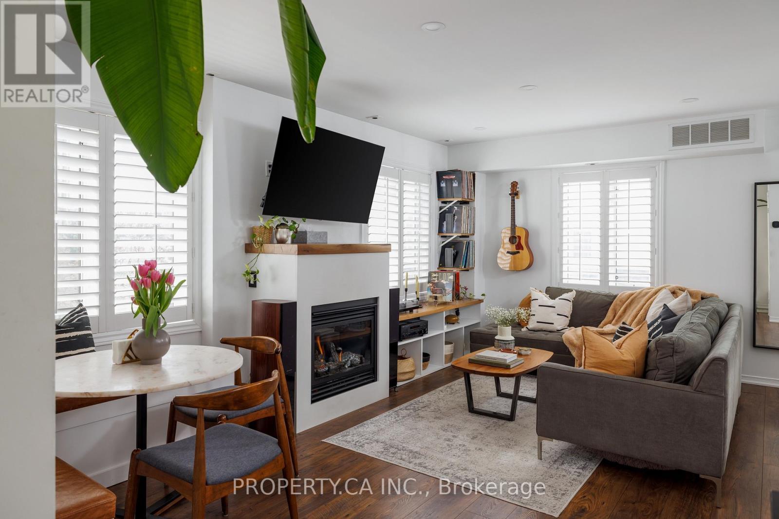 Townhouse at 819 - 12 SUDBURY STREET, Toronto