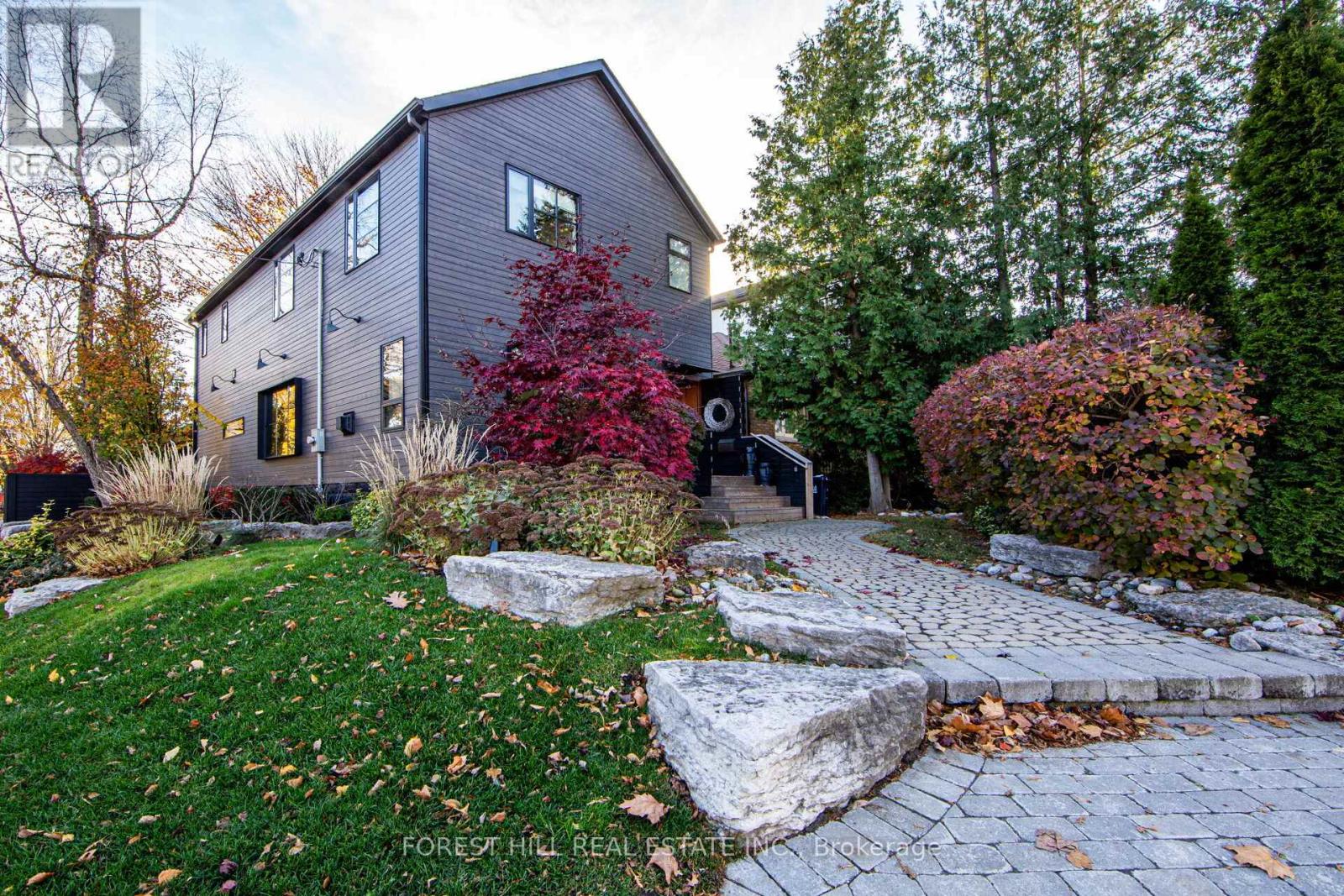 Detached at 257 MANOR ROAD E, Toronto