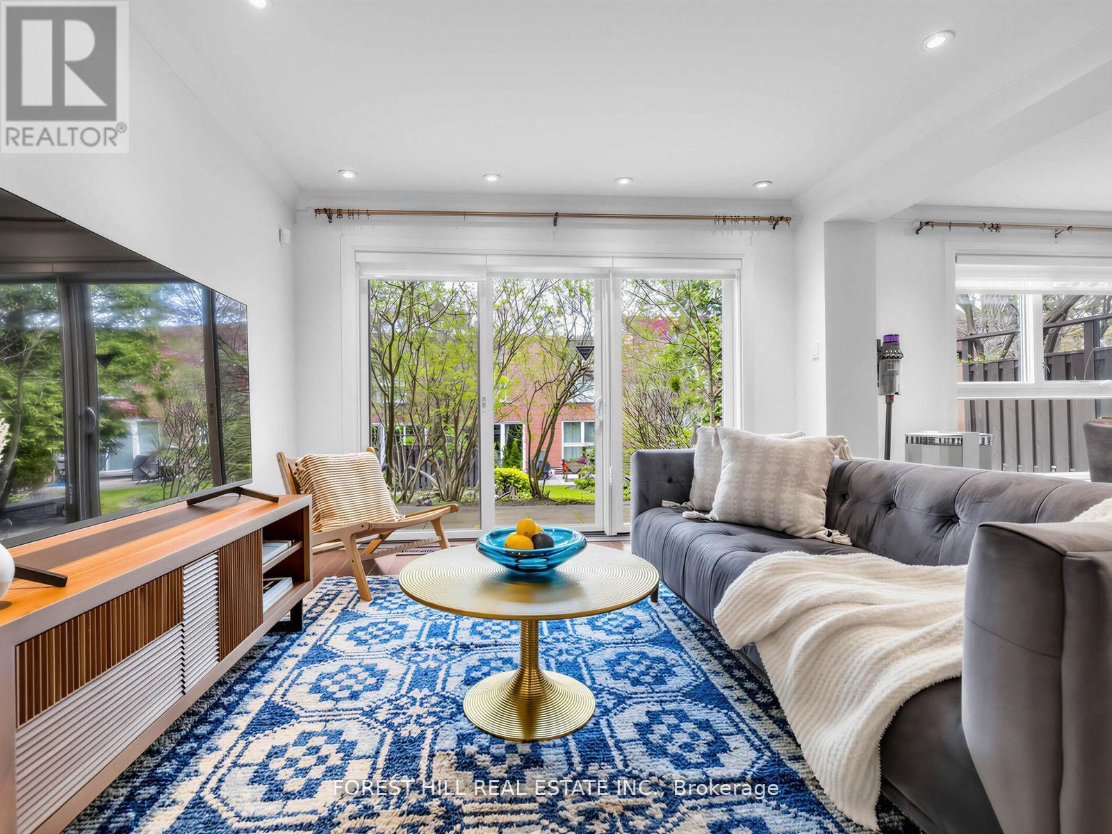 Townhouse at 40 SNOWSHOE MILL WAY, Toronto
