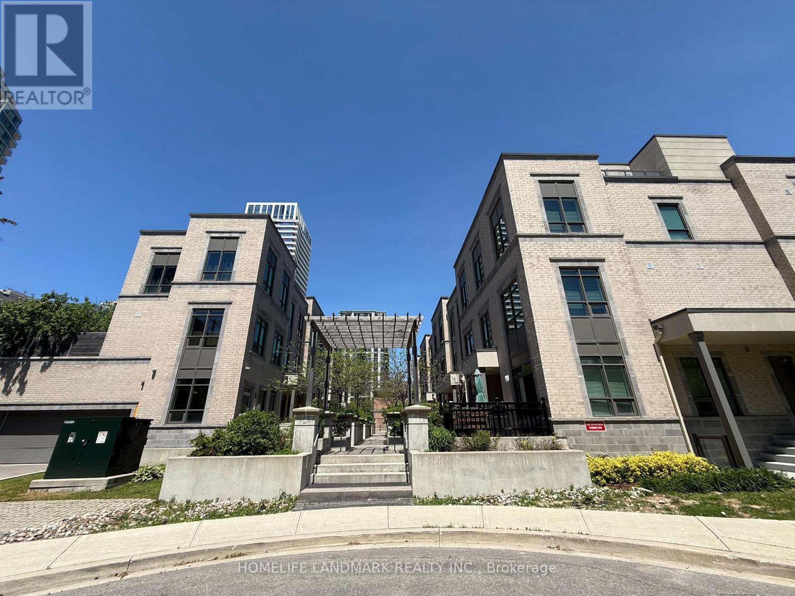Townhouse at 3 - 50 HOLMES AVENUE, Toronto