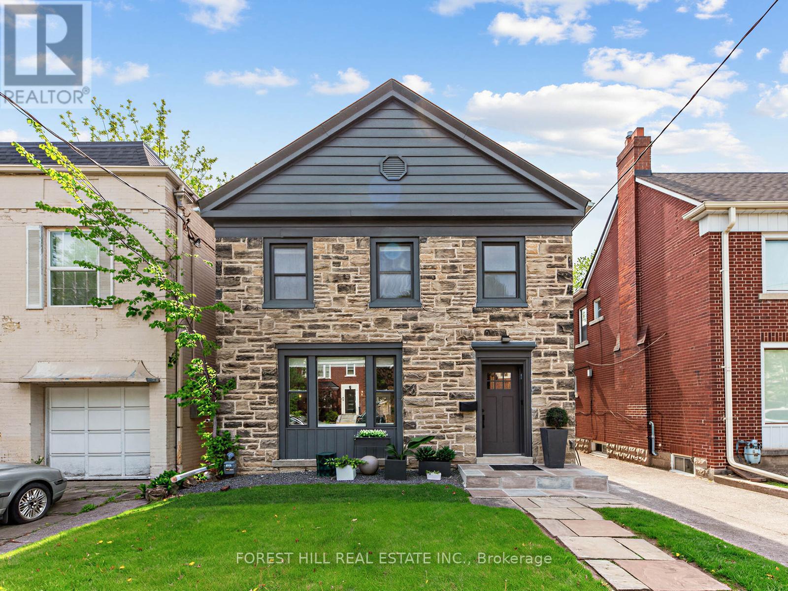 Detached at 192 GLEN CEDAR ROAD, Toronto (Humewood-Cedarvale)