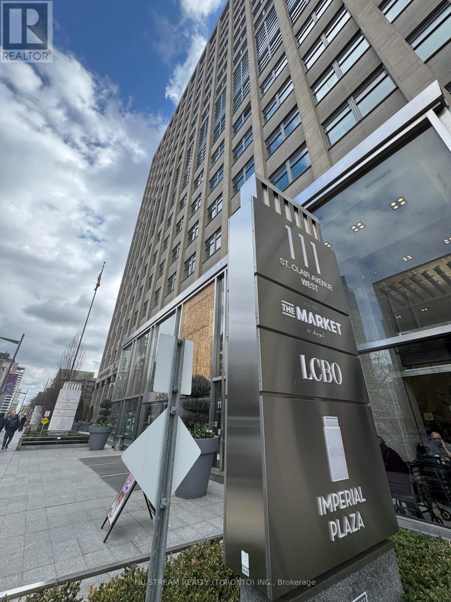 Apartment at 602 - 111 ST.CLAIR AVENUE N, Toronto