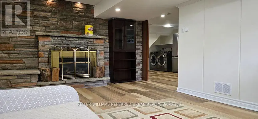 Detached at BSMT - 49 HALKIN CRESCENT, Toronto (Victoria Village)