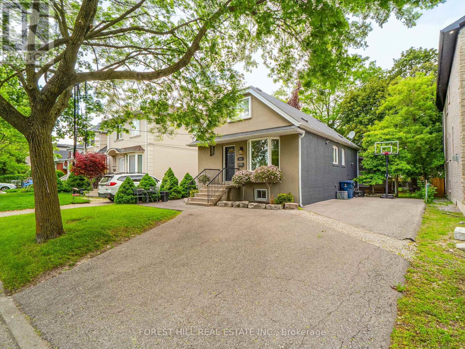 Detached at 236 CAMERON AVENUE, Toronto (Lansing-Westgate)