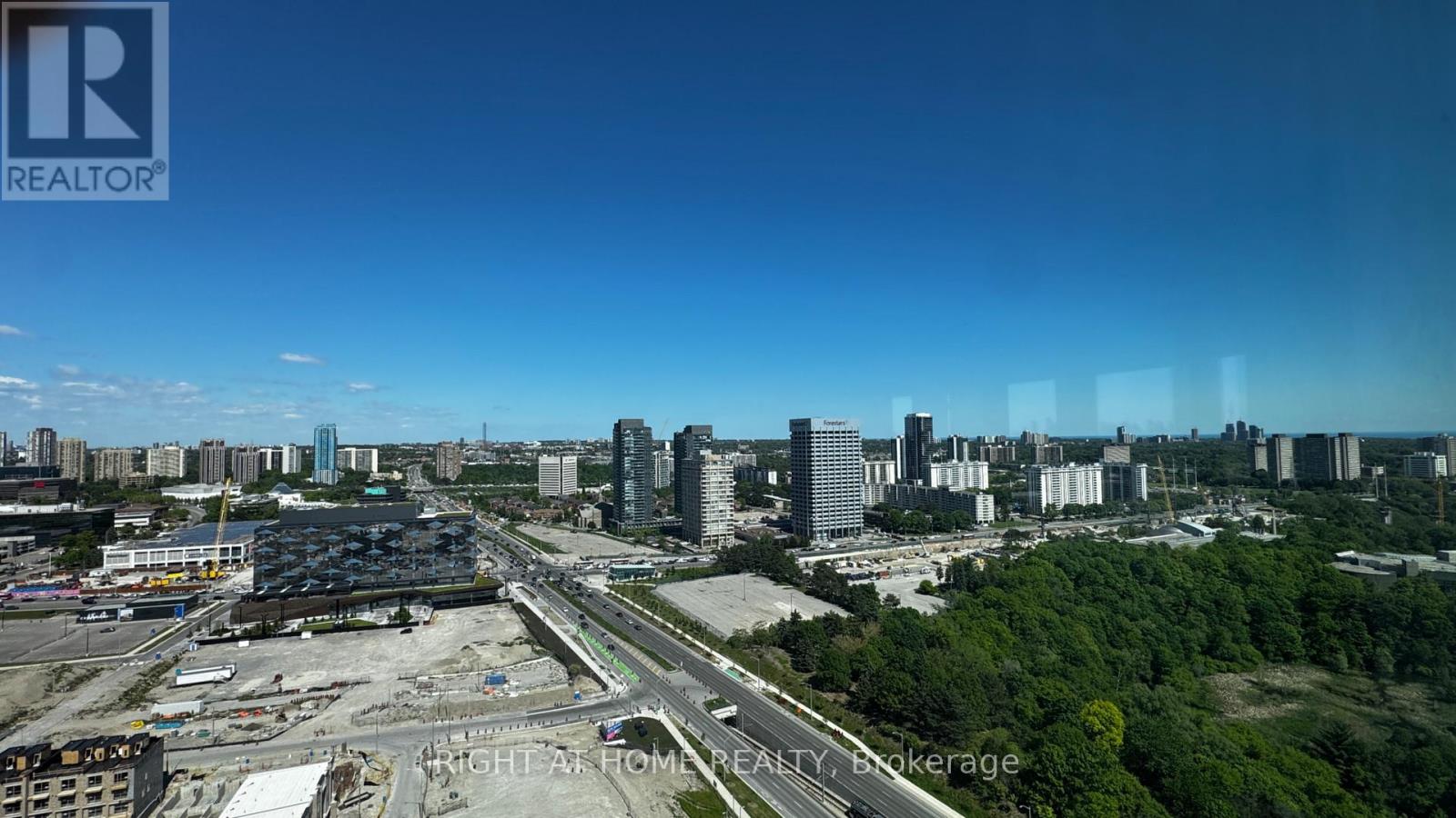Apartment at 2709 - 5 QUARRINGTON LANE, Toronto