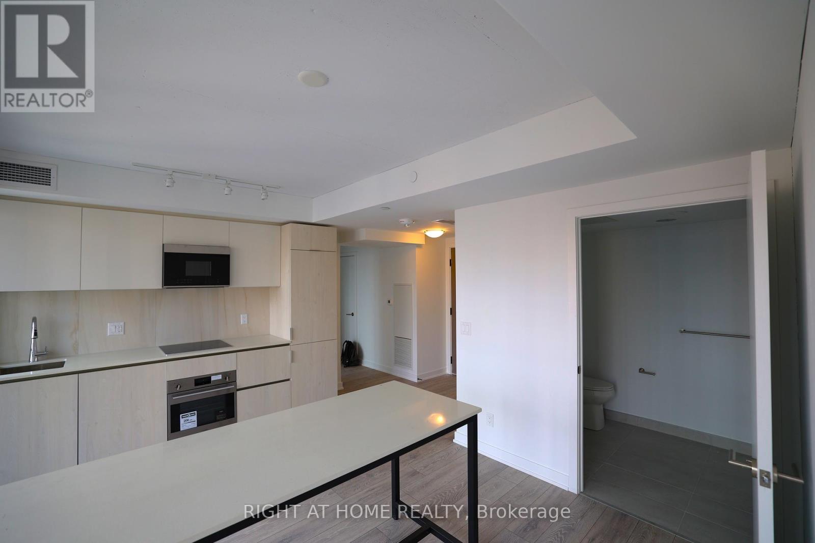 Apartment at 804 - 47 MUTUAL STREET, Toronto