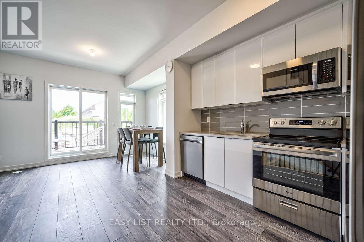 Townhouse at 27 SPRUCE PINES CRESCENT, Toronto (Victoria Village)