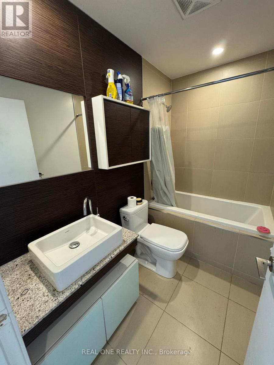 Apartment at 1303 - 75 ST NICHOLAS STREET, Toronto