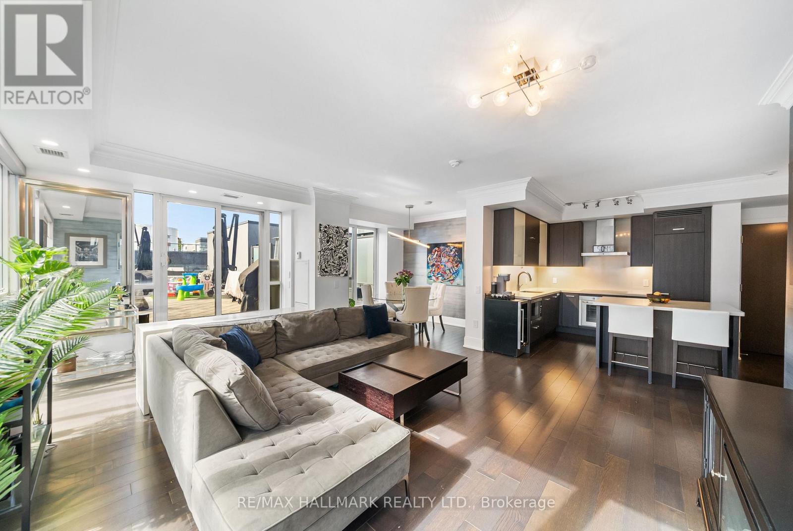 Apartment at 1105 - 560 FRONT STREET W, Toronto