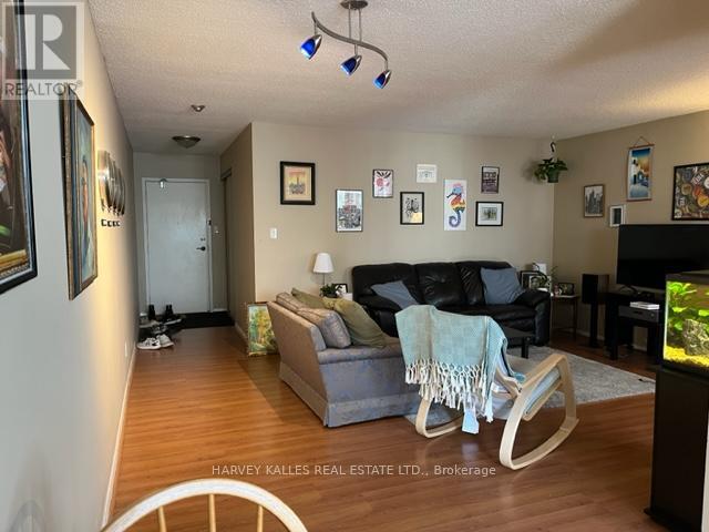 Apartment at 1216 - 633 BAY STREET, Toronto (Bay Street Corridor)