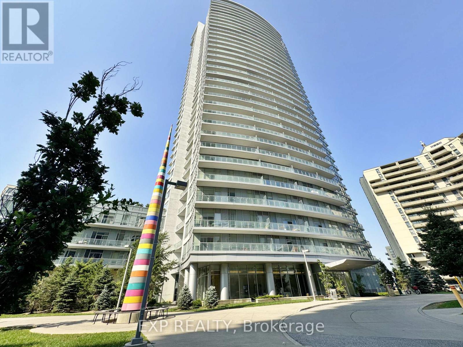 Apartment at 803 - 70 FOREST MANOR ROAD, Toronto