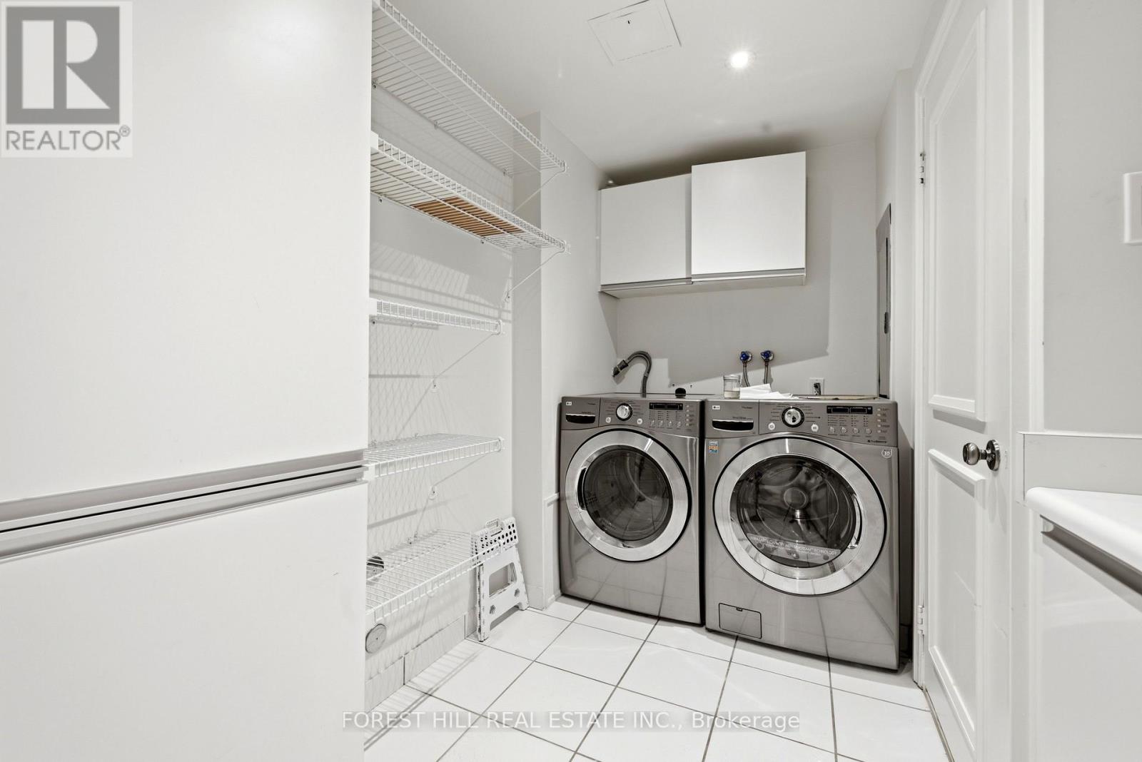 Apartment at PH2 - 3800 YONGE STREET, Toronto