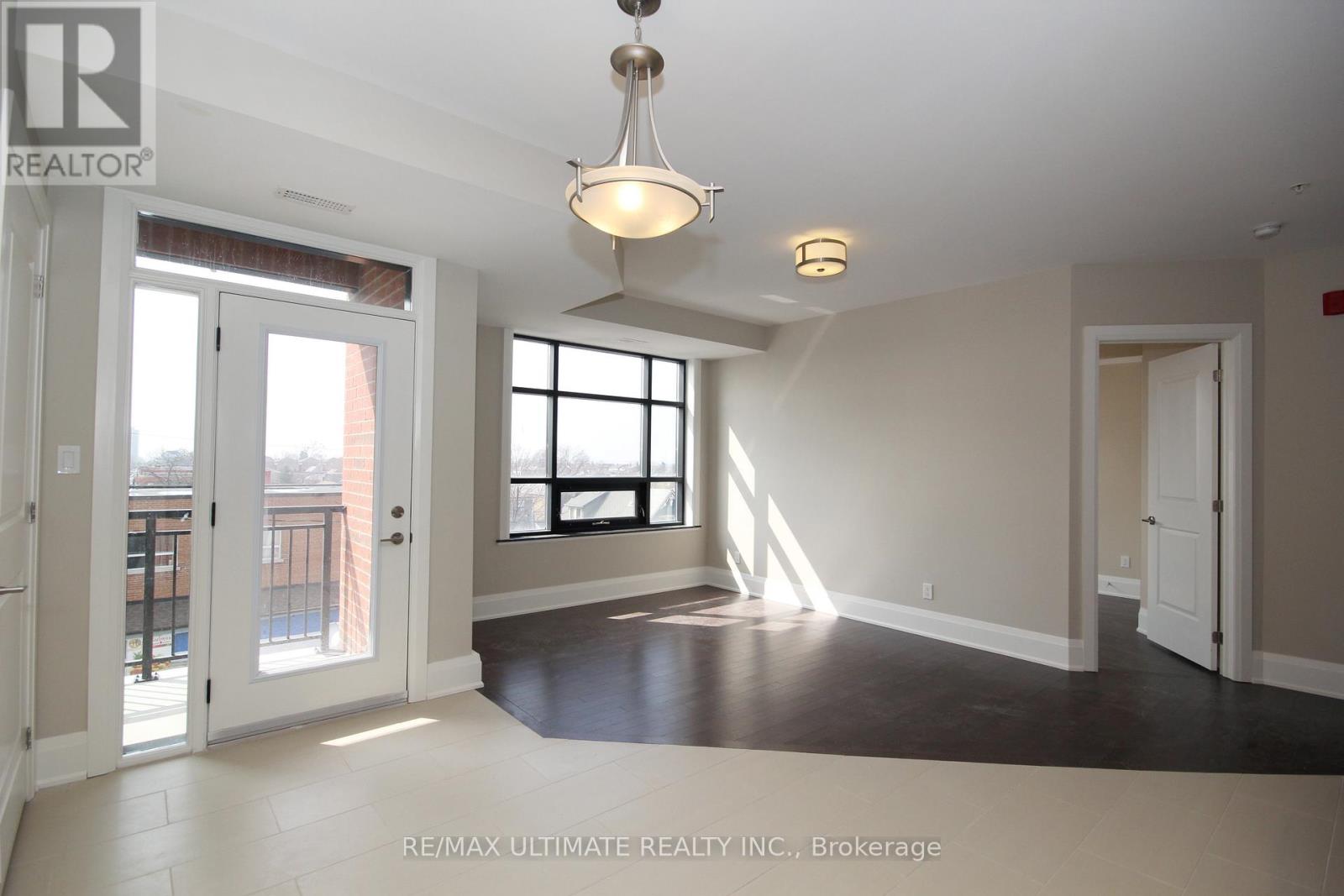 Multiplex at 502 - 458 OAKWOOD AVENUE, Toronto