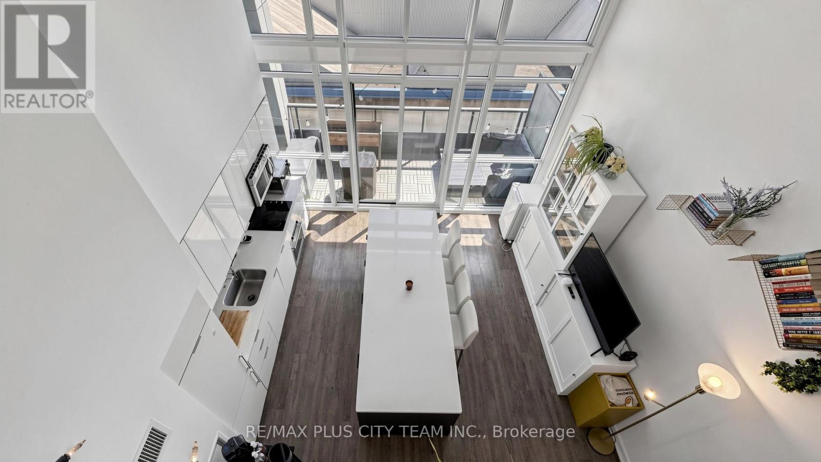 Apartment at 434 - 5 HANNA AVENUE, Toronto