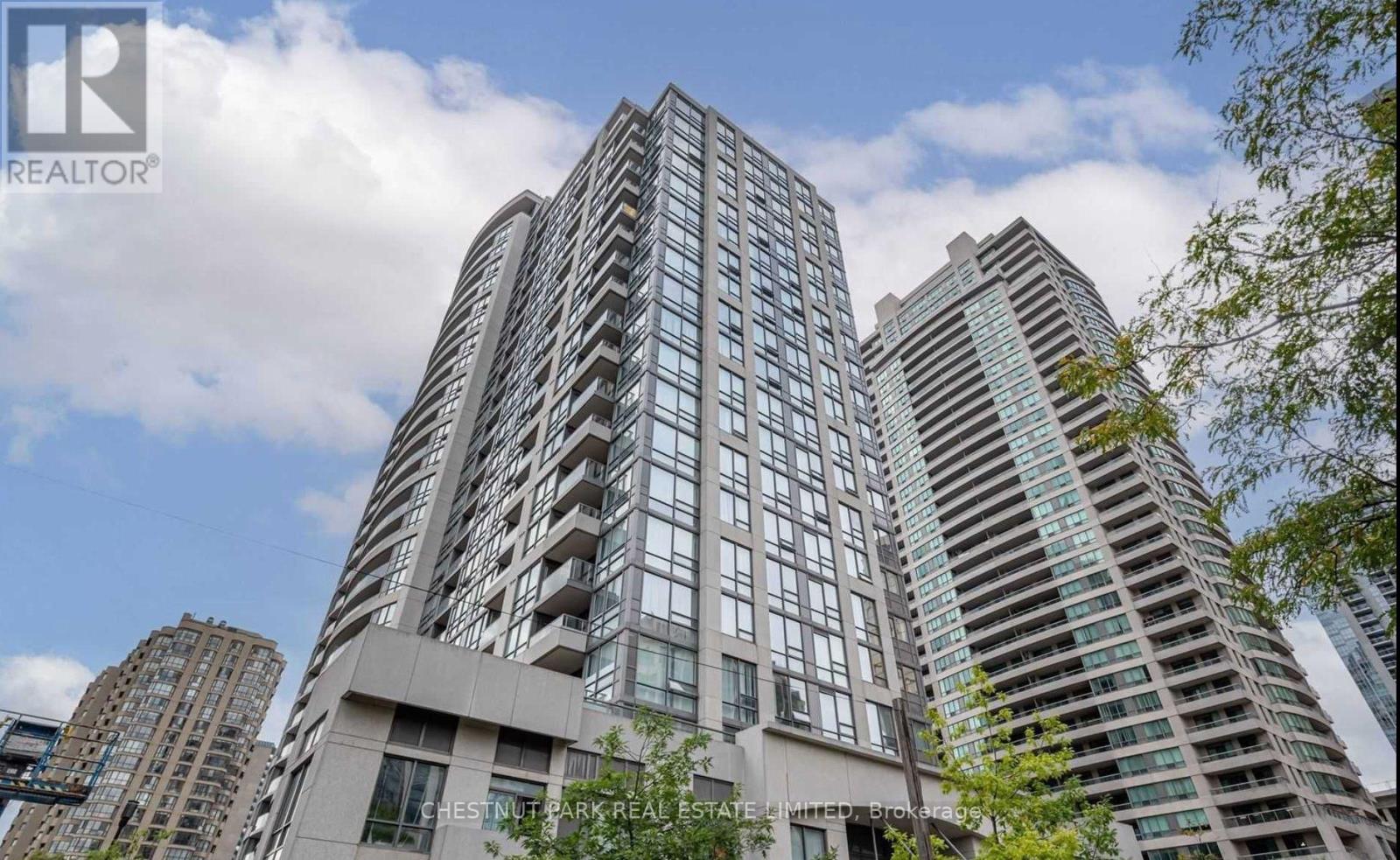 Apartment at 720 - 35 HOLLYWOOD AVENUE, Toronto (Willowdale East)