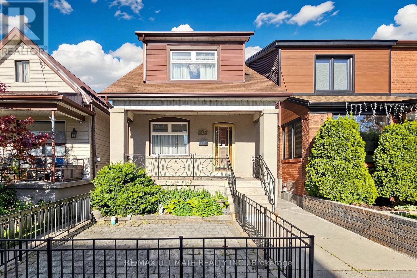 Detached at 494 OAKWOOD AVENUE W, Toronto (Oakwood Village)