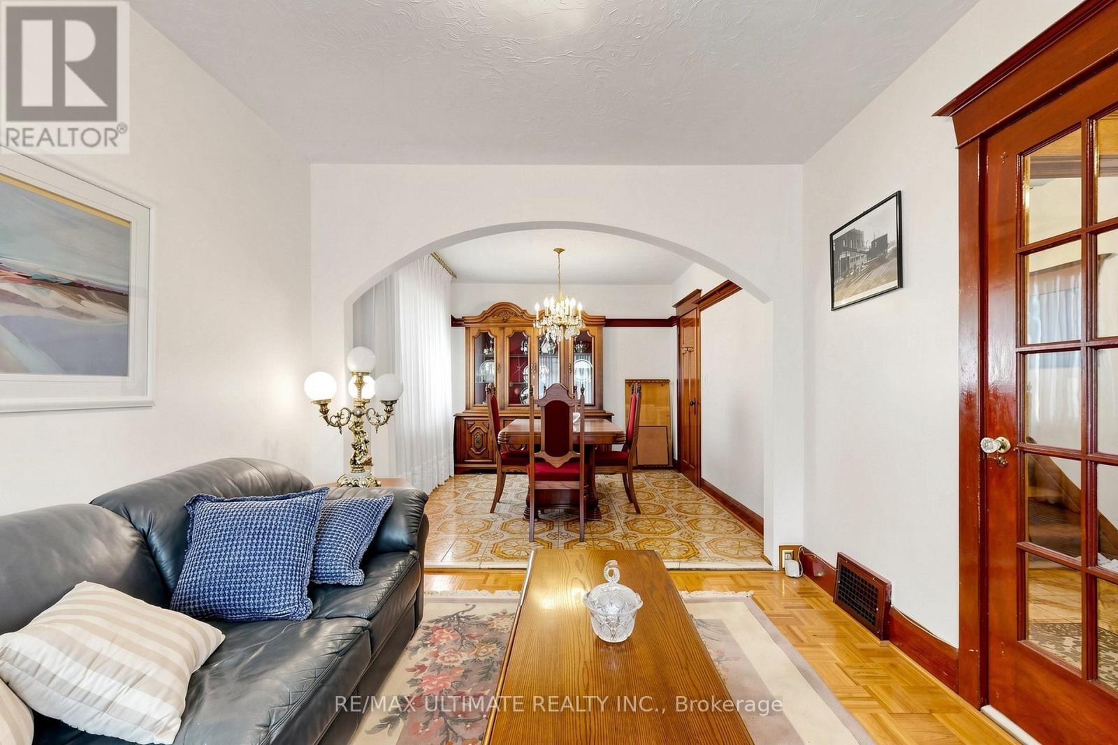 Detached at 494 OAKWOOD AVENUE W, Toronto