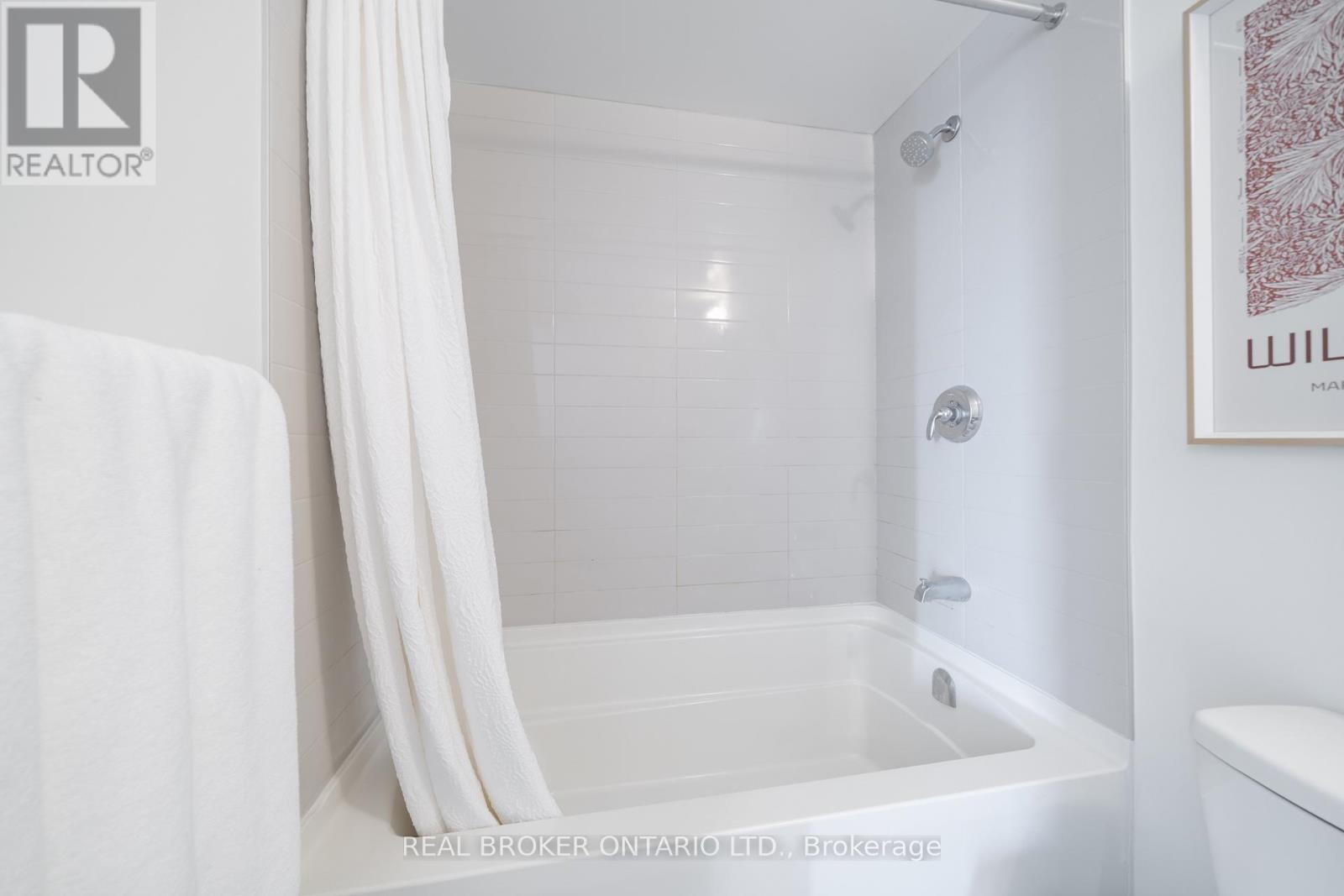 Apartment at 5611 - 11 WELLESLEY STREET W, Toronto