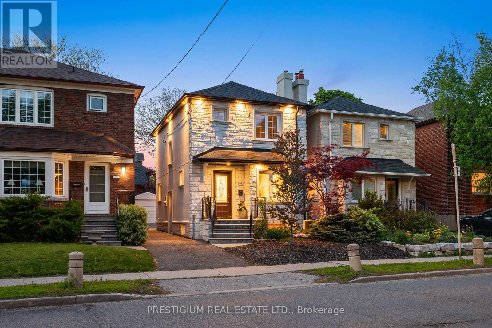 Detached at 556 DAVISVILLE AVENUE, Toronto